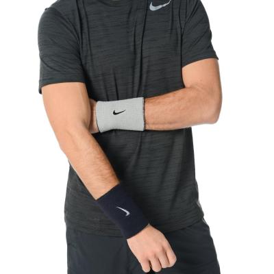 Nike N.NN.B0.022.OS SWOOSH DOUBLEWIDE ÇİFT TARAFLI HAVLU BİLEKLİK